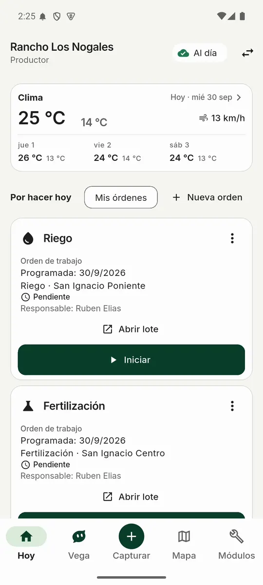 Pantalla Hoy de RanchUP: clima del día y las órdenes de riego y fertilización por hacer, cada una con su lote y su responsable